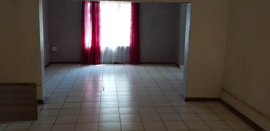 8 Bedroom Property for Sale in Bainsvlei Free State